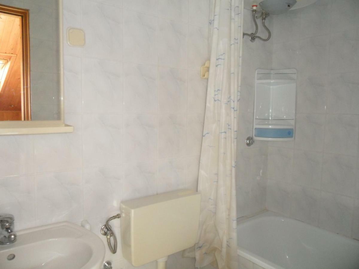Apartments Simpa Njivice Luaran gambar