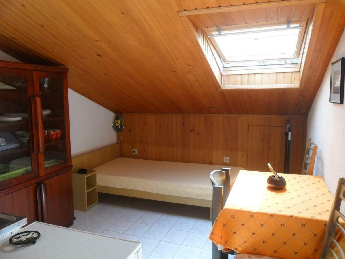 Apartments Simpa Njivice Luaran gambar