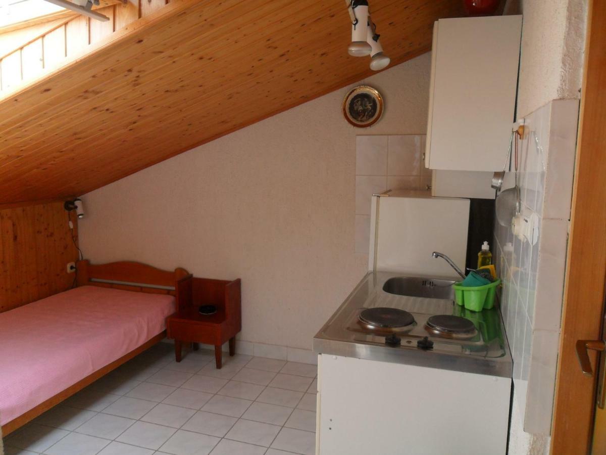 Apartments Simpa Njivice Luaran gambar